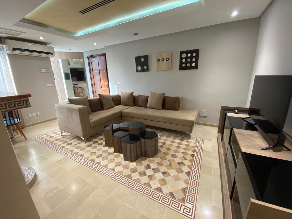 Lac Palace Luxury Apartment-2 Bdr Tunisz Kültér fotó